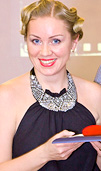 Elena (33 J.) aus Yaroslavl (Russland)