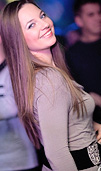 Jane (22 J.) aus Velikij Novgorod (Russland)